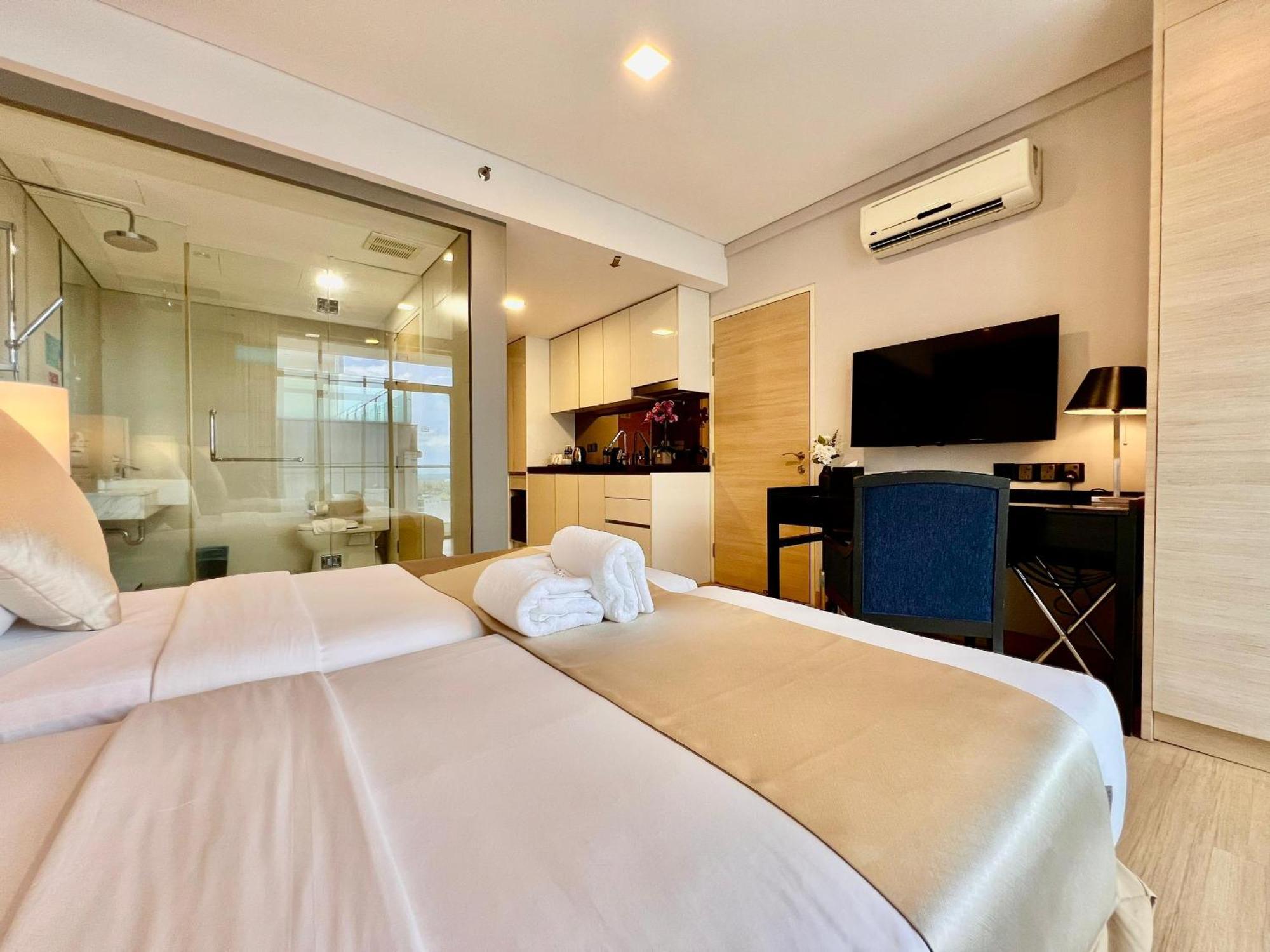 Asia Melaka Hotel Managed By The Straits Hotel & Suites Екстериор снимка
